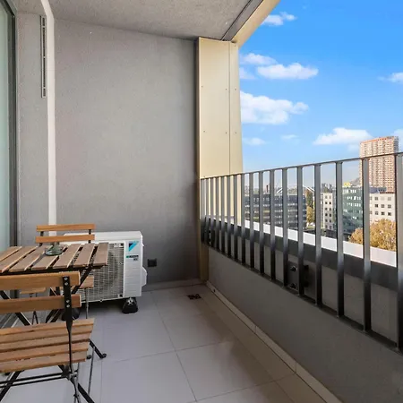 Lam Discovery Ac - Balcony Apartment Bratislava