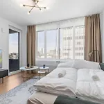 Apartment Lam Discovery Ac - Balcony Bratislava