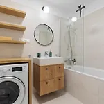 Apartment Lam Discovery Ac - Balcony *