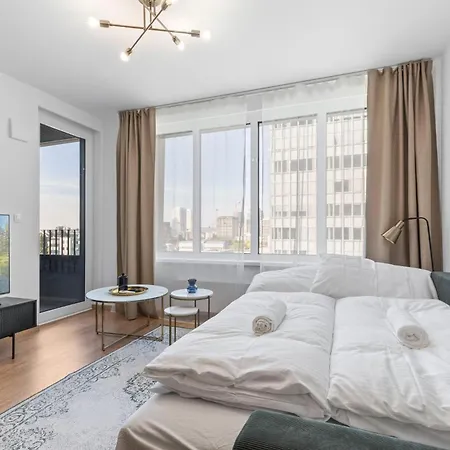 Daire Lam Discovery Ac - Balcony Bratislava